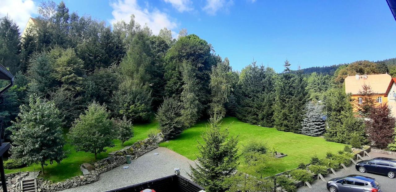 Rezydencja Zapiecek Świeradów-Zdrój Buitenkant foto